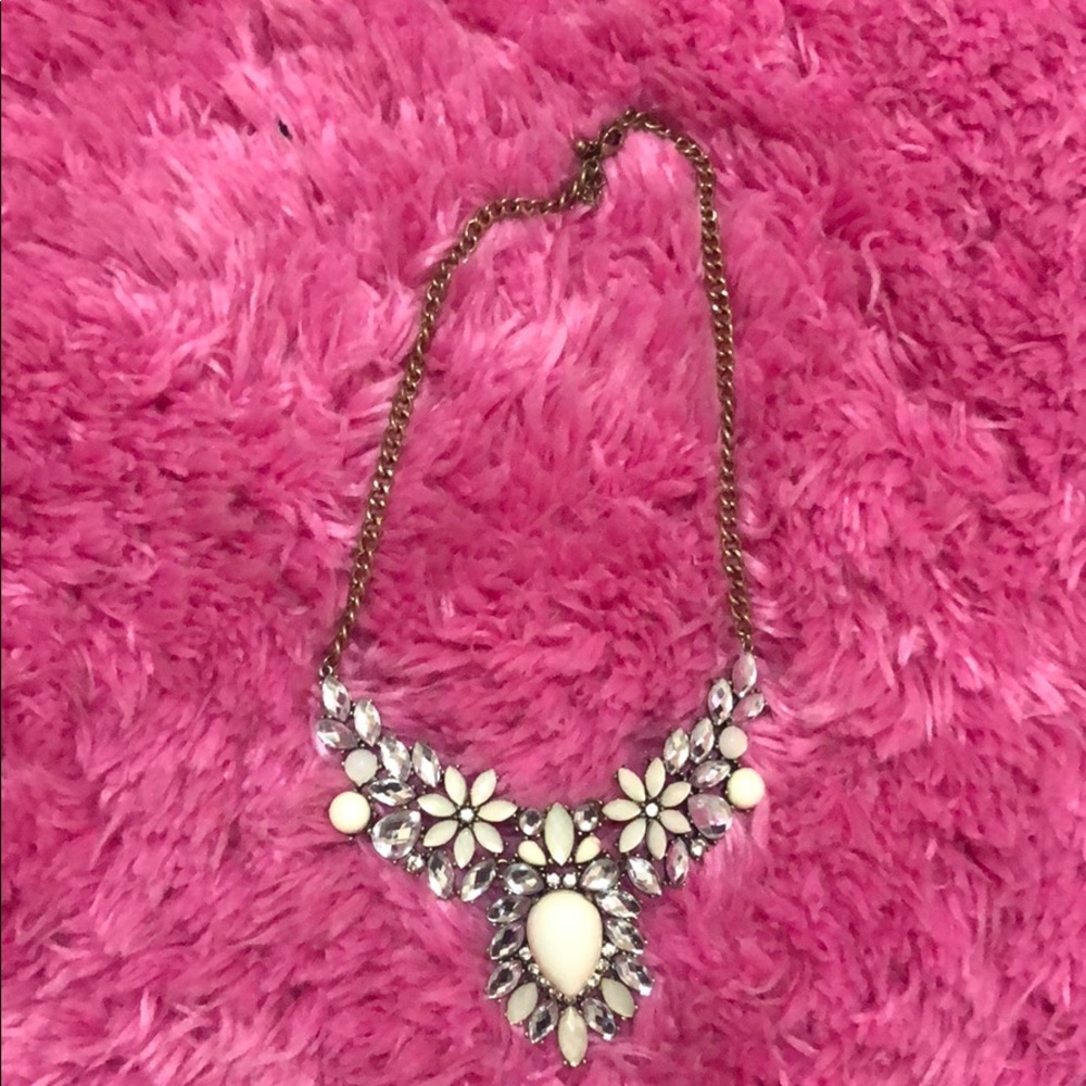 Statement Necklace - Picture 1 of 2